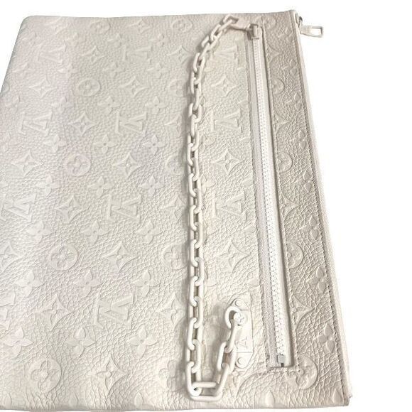 Louis Vuitton Taurillon Pochette ・A4 Virgil Abloh M67462 Bag Second Bag Men's - Picture 9 of 9